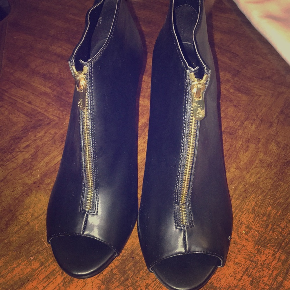 Black Peep-Toe Ankle Boots/Booties